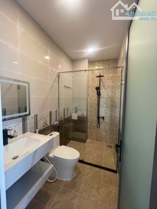 HIẾM! 50m² NHÀ MỚI 4 TẦNG XE HƠI TRONG NHÀ LÊ QUANG ĐỊNH SÁT CHỢ BÀ CHIỂU-5PN CHỈ 9,2 TỶ - 9
