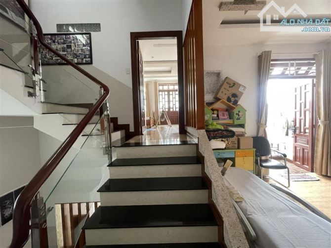 SIÊU PHẨM BIỆT THỰ TÂN CỔ ĐIỂN – FULL NỘI THẤT NGOẠI  164 M2 NHÀ 3 TẦNG - 9