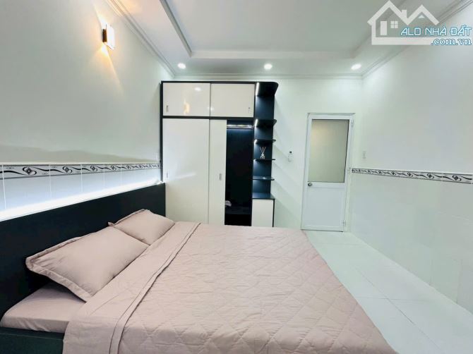 BÁN NHÀ---GIÁ: 3.93TỶ-- Đ.PHẠM VĂN CHIÊU, P14,GÒ VẤP - 9