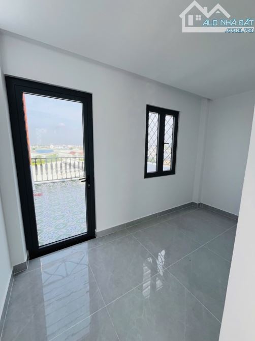 🏡 NHÀ CẦN BÁN DIỆN TÍCH RỘNG, GIÁ RẺ CHỈ NHỈNH 6 TỶ - SỔ ĐẸP HOÀN CÔNG ĐỦ! 📍 Mã căn: NTK - 9