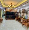 Bán nhà Ngọc Lâm 5 tầng 50m, view hồ, gara oto giá hơn 19 tỷ