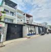 BÁN NHÀ 3 TẦNG HXH LÊ VĂN LƯƠNG CẠNH LOTTE Q7, CHỈ 10.8 TỶ