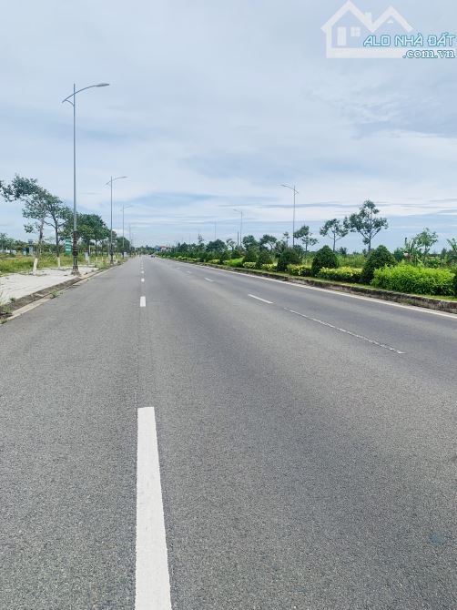 Bán vườn gần bãi dừa cách đường hoàng sa 30m trung tâm tịnh khê
