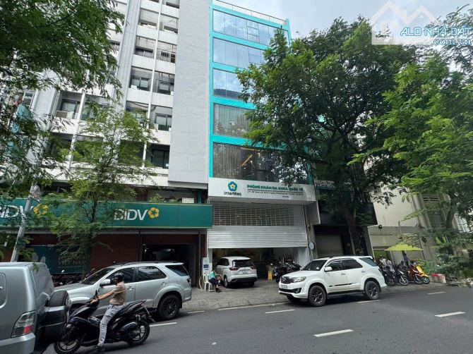 Bán Tòa Nhà MT Nam Kỳ Khởi Nghĩa Q1 - DT 8.5x26m - 2Hầm 7Tầng - HĐT: 500Tr - Gía :240Tỷ