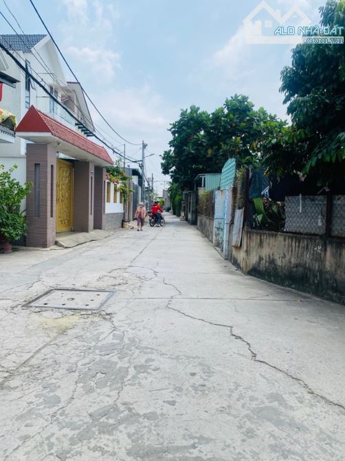 Bán đất, Lớn full thổ cư, tiền Lân , bà điểm hóc môn, ngang 18,5M, 850M2 giá chỉ 21,8TỶ