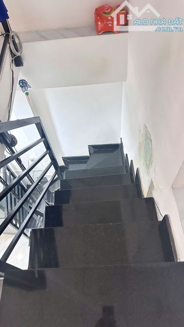 Nhà đẹp hiếm nhỉnh 10.x tỷ - Tân Phú- Có 1 không 2 Sài Gòn - 2