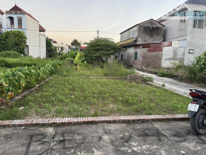 🏡 CHÍNH CHỦ BÁN ĐẤT TT QUANG MINH – VỊ TRÍ VÀNG  GIÁ 2.X TỶ