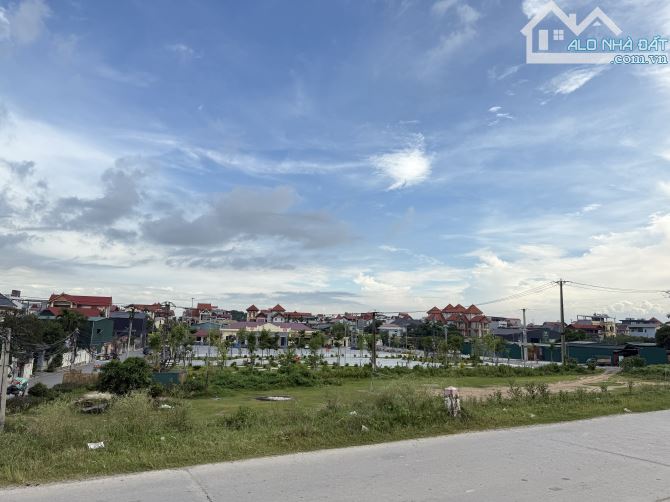 💥 NHÀ ĐẸP LÔ GÓC 4 TẦNG DÂN XÂY TÂM HUYẾT– Ô TÔ ĐỖ CỔNG – HẢI BỐI, ĐÔNG ANH 💥