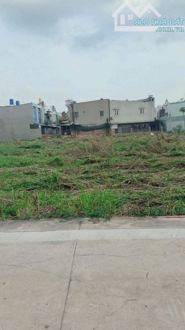 Bán đất sổ hồng riêng giá rẻ tại xã Bình Mỹ, huyện Củ Chi cũ diện tích 5x20 mét