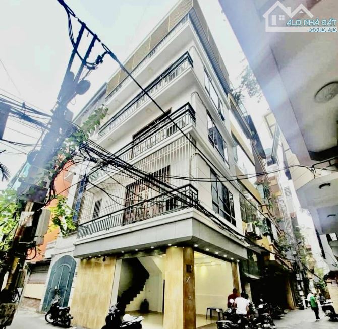 Phố Thanh Nhàn – ô tô qua nhà – lô góc hai thoáng – kinh doanh đỉnh – chưa đến 8 tỷ