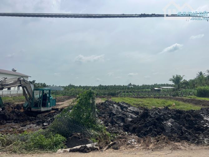 Bán 405 m2 (2 nền liền kề) đất mặt tiền đuờng huyện 90E,xã Mỹ Phong tp Mỹ Tho