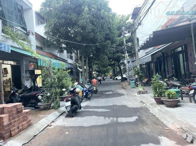 Bán Nhà MT Võ Trường Toản, Ngay Trần Hưng Đạo, 56m2(4x14) chỉ 5.x tỷ