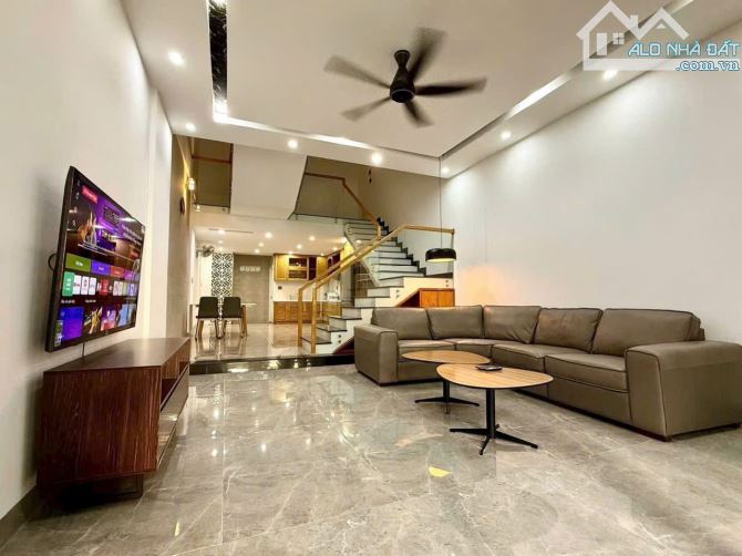 Cho thuê nhà 4 tâng mật tiền Khu Nam Việt Á , Ngũ Hành Sơn