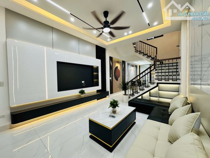 Bán Nhà 3 tầng xây mới đẹp phong cách hiện đại ngõ phố Hàn Thượng, phường Thành Đông, TP H