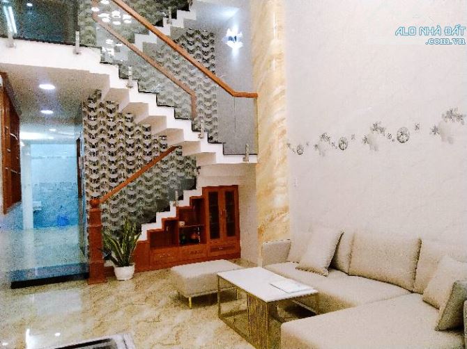 Nhà vip Hương Lộ 2, 80m2, 6 tầng, có thang máy, hẻm xe tải 8m, giáp Tên Lửa, giá chỉ nhỉnh