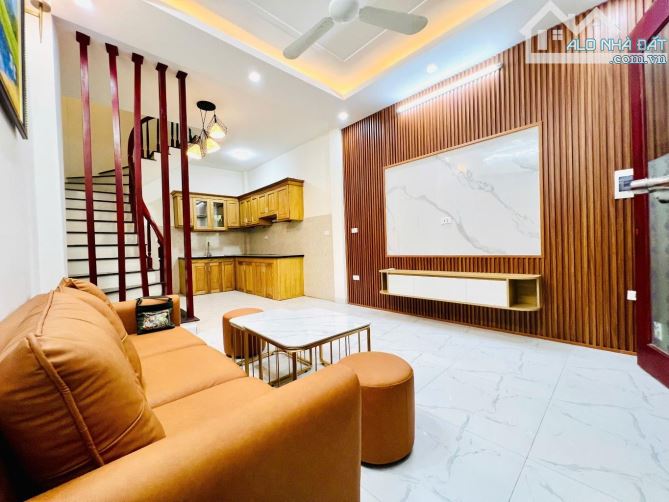 Bán nhà an thắng biên giang ô tô đỗ cửa