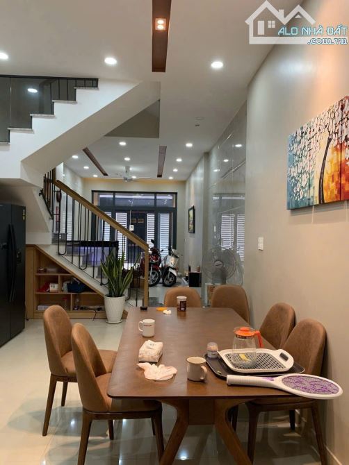 NHÀ HƯƠNG LỘ 2 CẦN BÁN HẺM 704 NHÀ ĐẸP XÁCH VALI VÀO Ở NGAY