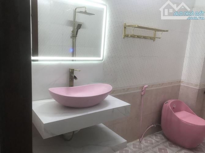 "🏡 Bán nhà 4 tầng mặt tiền Hàm Nghi – Thạc Gián, Thanh Khê