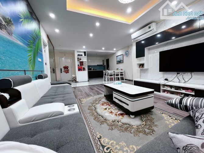 Chung Cư Cao Cấp GoldMark 136 Hồ Tùng Mậu, Vị Trí Vàng, Căn Góc, 3 Ngủ, 140m2, Nhỉnh 11 Tỷ