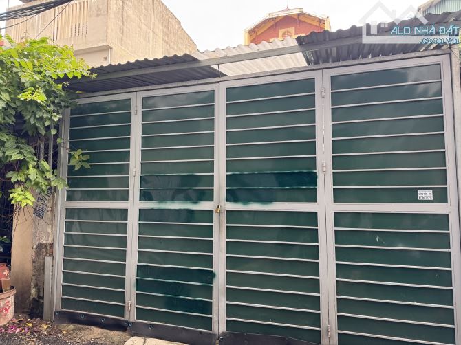 Ngọc Thụy 176/116M- MT 5M Ngõ hai oto tránh sổ CC. Giá 15,6 tỷ