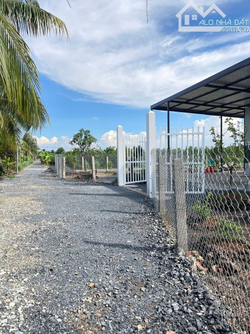 Chủ gửi bán nhà vườn 500m2. Long an giá rẽ