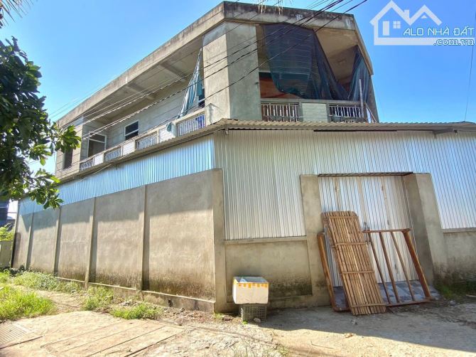 📌Bán đất 2 mặt tiền TẶNG NHÀ THÔ 2 TẦNG KQH ĐẠI HỌC HUẾ - Chỉ 3,3 tỷ/ 134m2 (8x18)