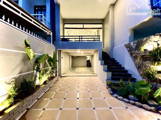 🎉🎉🌹🌹TÒA CĂN HỘ 5 TẦNG- 5 PHÒNG CHO THUÊ- THU NHẬP 25TR/THÁNG- TRUNG TÂM PHỐ HẢI CHÂU