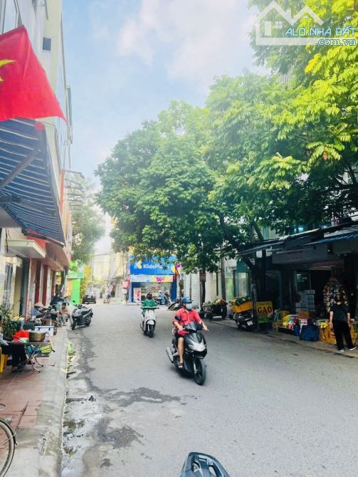 🏡BÁN ĐẤT MẶT ĐƯỜNG KHÚC THỪA DỤ NGÃ 3 THIÊN LÔI, AEON MALL ~200m Giá 16,99 tỷ