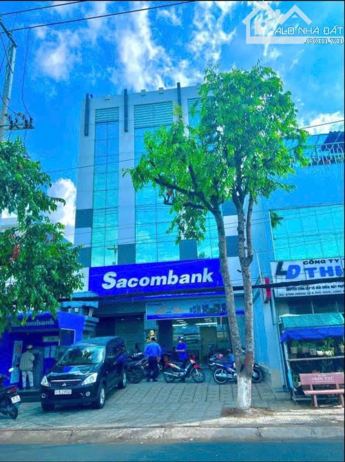 🆘 1ty230 _ Gần Ngân Hàng Sacombank _ Sổ Sẵn Công Chứng Ngay _Xây Dựng ở , Kinh Doanh Được