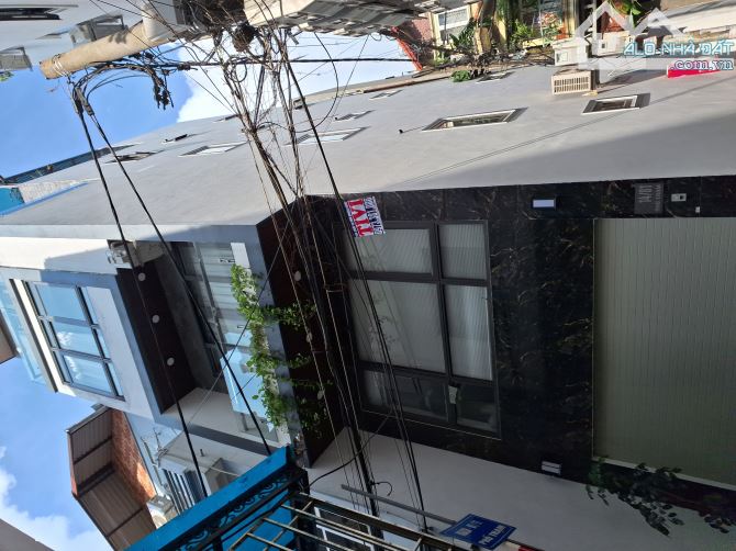 BÁN NHÀ phân lô ô tô, 6 tầng mới thang máy nhập, nội