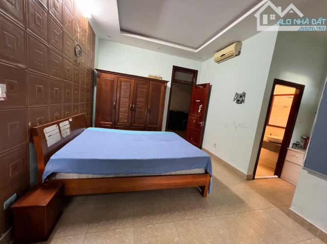 Cho thuê nhà 3 tầng gần biển, đường ô tô Nguyễn văn Thoại