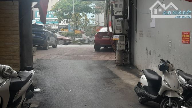Bán Nhà Võ Chí Công 178m2-9T MT8m LÔ GÓC Ô Tô Tránh 79 Tỷ Có Thương Lượng.