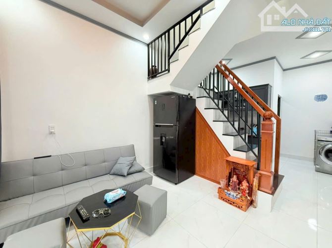 Bán nhà 1 trệt 1 lầu sổ riêng gần chợ 57, phường Thống Nhất, Biên Hòa