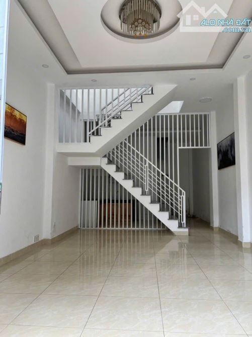 Bán Nhà KQH Phan Đình Phùng - P2 cũ- Tp. Đà Lạt