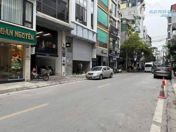 BÁN NHÀ PHỐ TÔN THẤT TÙNG, ĐỐNG ĐA - LÔ GÓC - 7 TẦNG THANG MÁY - Ô TÔ - NỘI THẤT ĐẲNG CẤP