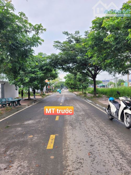 10Tỷ TL🔥Bán 2 lô đất Liền Kề, 2MT đường Song Hành Quốc Lộ 1K Châu Thới p.Bình An Tp.Dĩ An