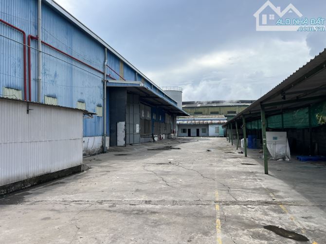 cho thuê kho xưởng khu công nghiêp long hậu , huyên cần giuộc , tỉnh long an
