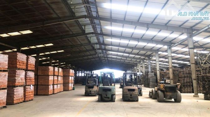 cho thuê kho xưởng xe công 24/24 đường đào trí quận 7