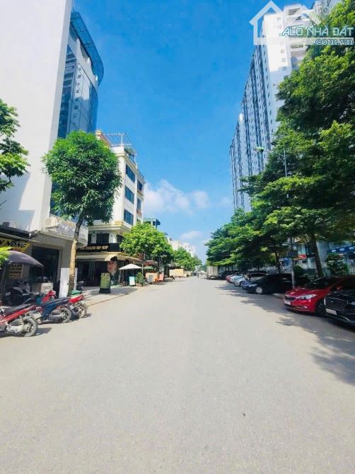 Bán lô đất đẹp Thanh Lãm, phù hợp ở, xây CCMN cho thuê 80m2, mt 6m giá chỉ 8.5 tỷ!