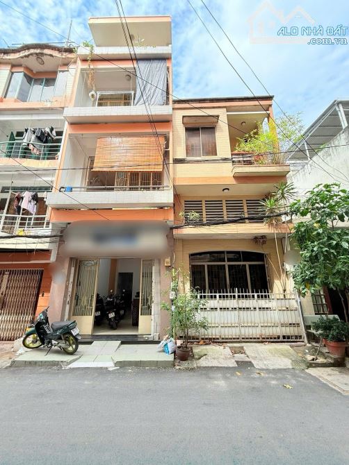LỮ GIA KẾ BÊN Q10 - ĐƯỜNG NHỰA 8M - 56M2 5 TẦNG ĐANG CHO THUÊ 30TR.