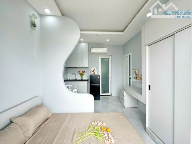 Phòng đủ NT 35m2 giờ tự do, Nguyễn Văn Cừ Q1. Phòng mới