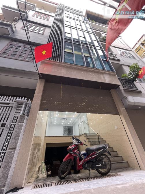 Bán Tòa Building Phố Vũ Phạm Hàm (Nguyễn Khang) 75m/9T Thang máy, MT 4.5m 34.8 Tỷ
