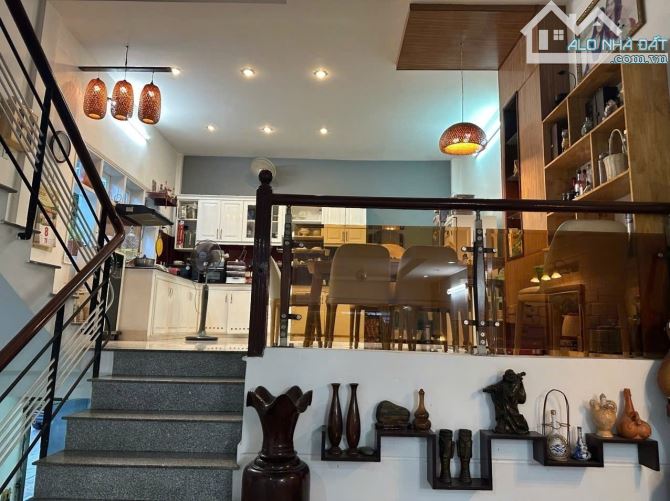 💎 SIÊU PHẨM BIỆT THỰ LÔ GÓC 3 TẦNG – 3 PHÒNG NGỦ – NGUYỄN XUÂN ÔN  – HẢI CHÂU– ĐÀ NẴNG 💎