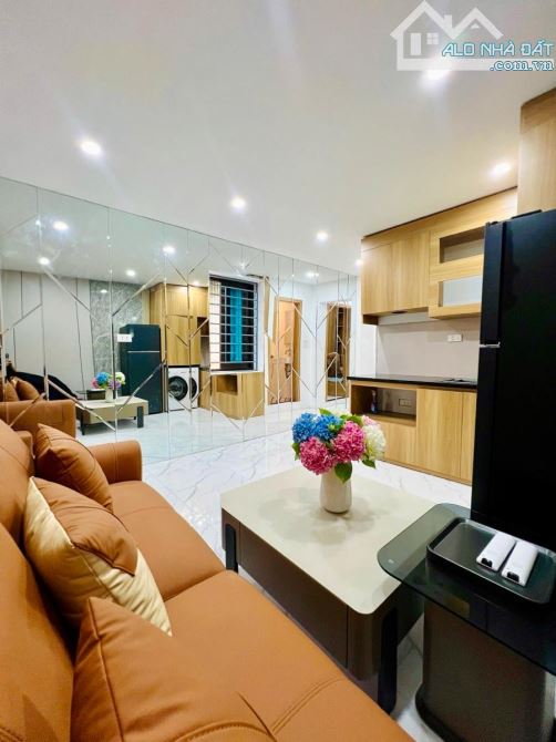 Nhà Đẹp - Full Nội Thất - Tập Thể Phương Mai - Đống Đa - Dt: 65m2/2PN*nhỉnh 3 tỷ