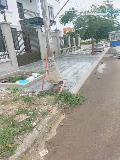 ♻️ BÁN ĐẤT ĐẤU GIÁ VIỆT HƯNG – LONG BIÊN - LÔ GÓC - VỈA HÈ RỘNG