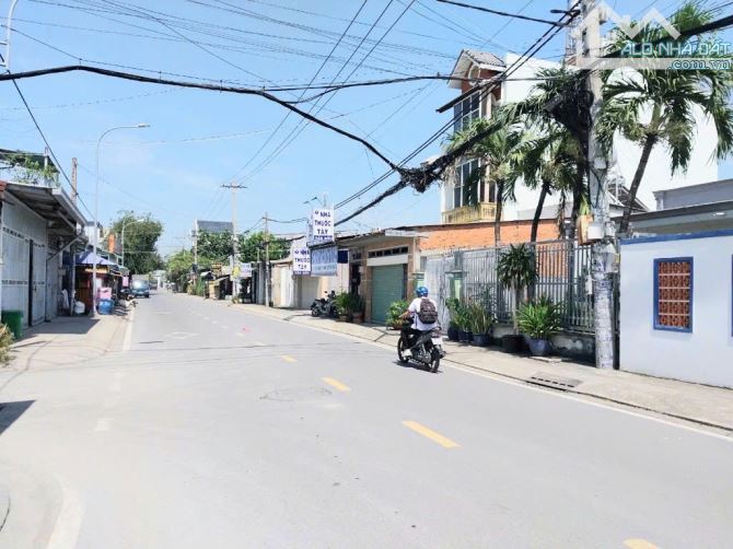 NHÀ 2 TẦNG HXH ĐÔNG THẠNH 3, HÓC MÔN, NGANG 4M, SÁT CHỢ ĐÔNG THẠNH, CHỈ 3,8 TỶ (TL)