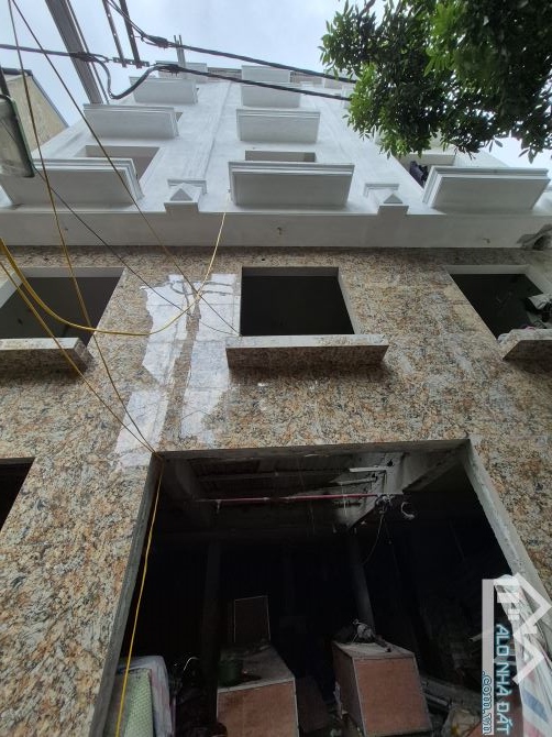 TÂY MỖ NAM TỪ LIÊM CĂN HỘ DỊCH VỤ 7 TẦNG XÂY MỚI ĐẦY ĐỦ PCCC & GPXD Ô TÔ ĐỖ CỬA 100m 25 TỶ