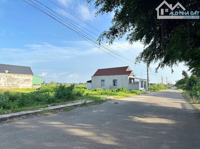 Ngộp Bank ra gấp Lô đất đường số 15,MT nhựa hiện hữu,DT 7x24 Giá 1tỷ370 , Shr