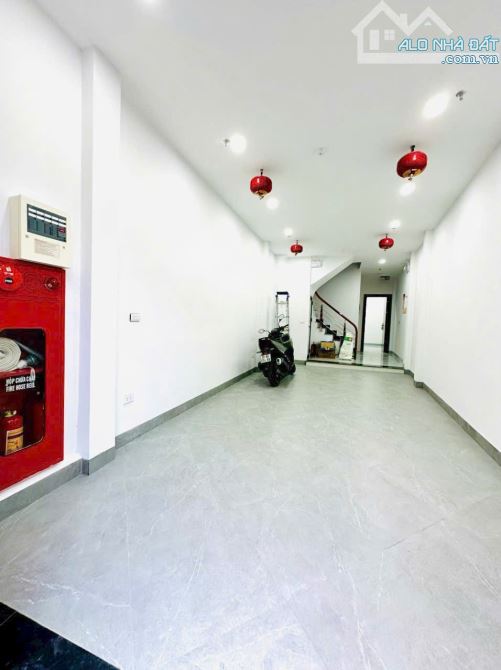 BÁN CHUNG CƯ MINI 5 TẦNG Yên Ngưu Tam Hiệp Thanh Trì Ngõ Thông Ô Tô Vào Kinh Doanh Đỉnh