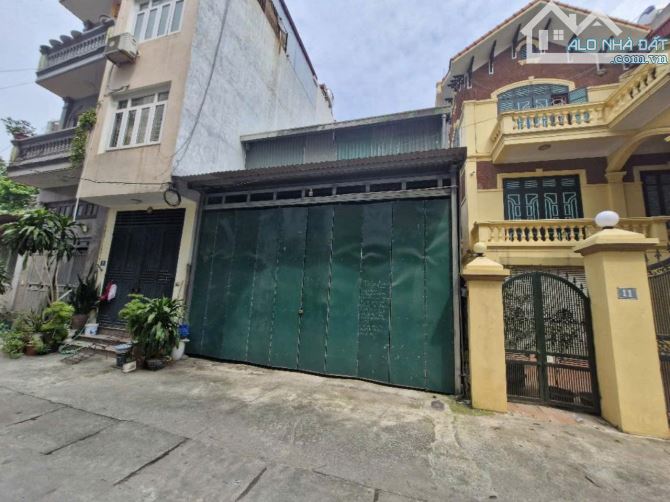 BÁN ĐẤT THỤY PHƯƠNG - DT70M2 - MT5,5M  - Ô TÔ 7 CHỖ  ĐỖ CỬA  THÔNG THOÁNG  - KINH DOANH